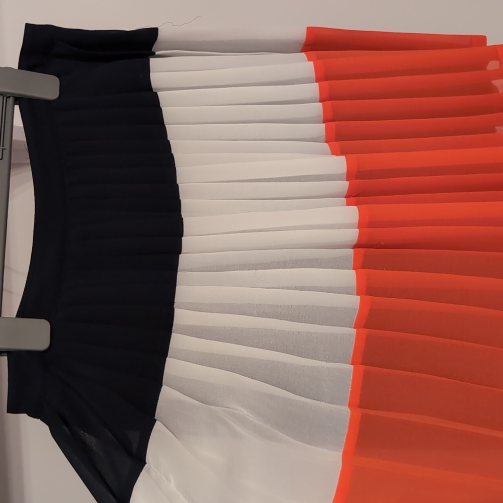 Banana Republic Size 4 Colorblock Pleated Skirt - Navy, White, and Orange - Picture 2 of 3